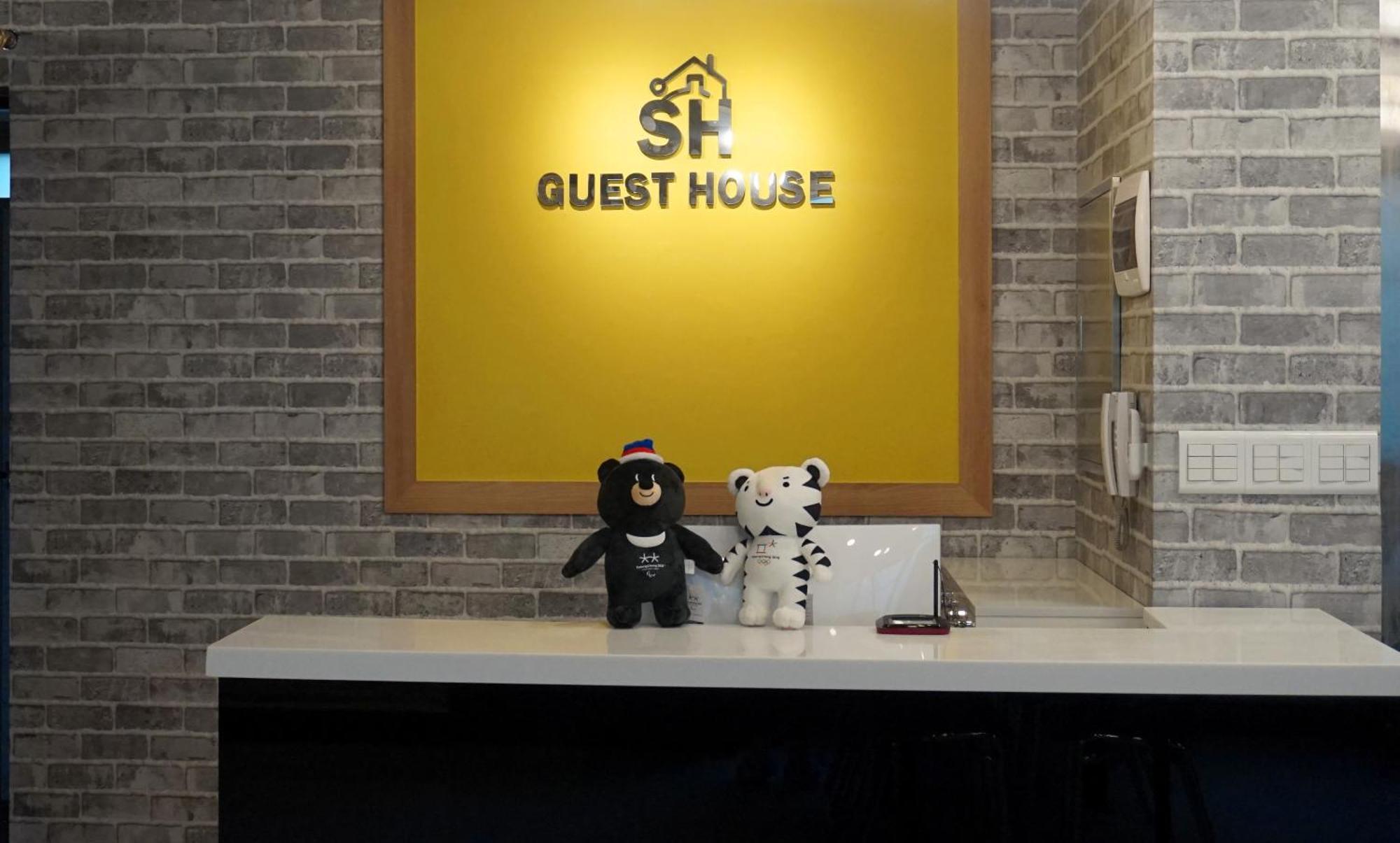 Sh Guesthouse Cshuncshon Kültér fotó